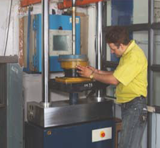Dynamic Testing With Servo Pulser & Climatic Chamber - Seismic Restraint Systems
